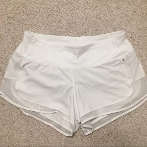 White lululemon shorts
